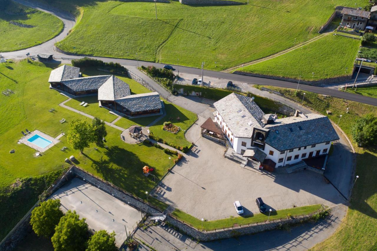 Le Lievre Amoureux Hotel